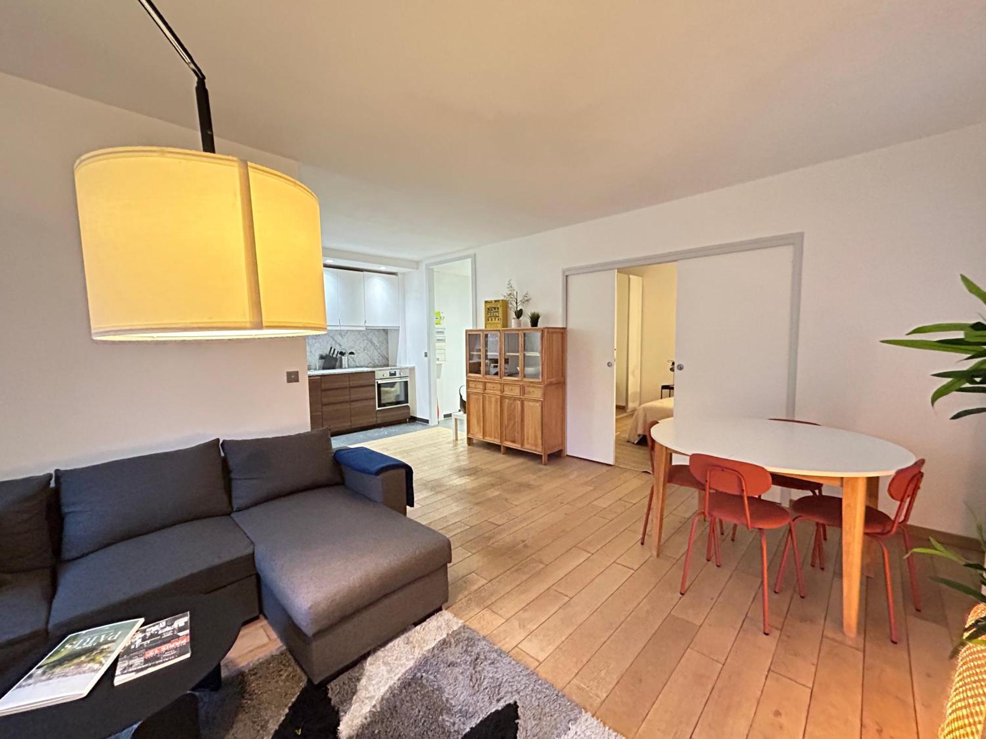 Big Apartment Eiffel Tower View Parijs Buitenkant foto